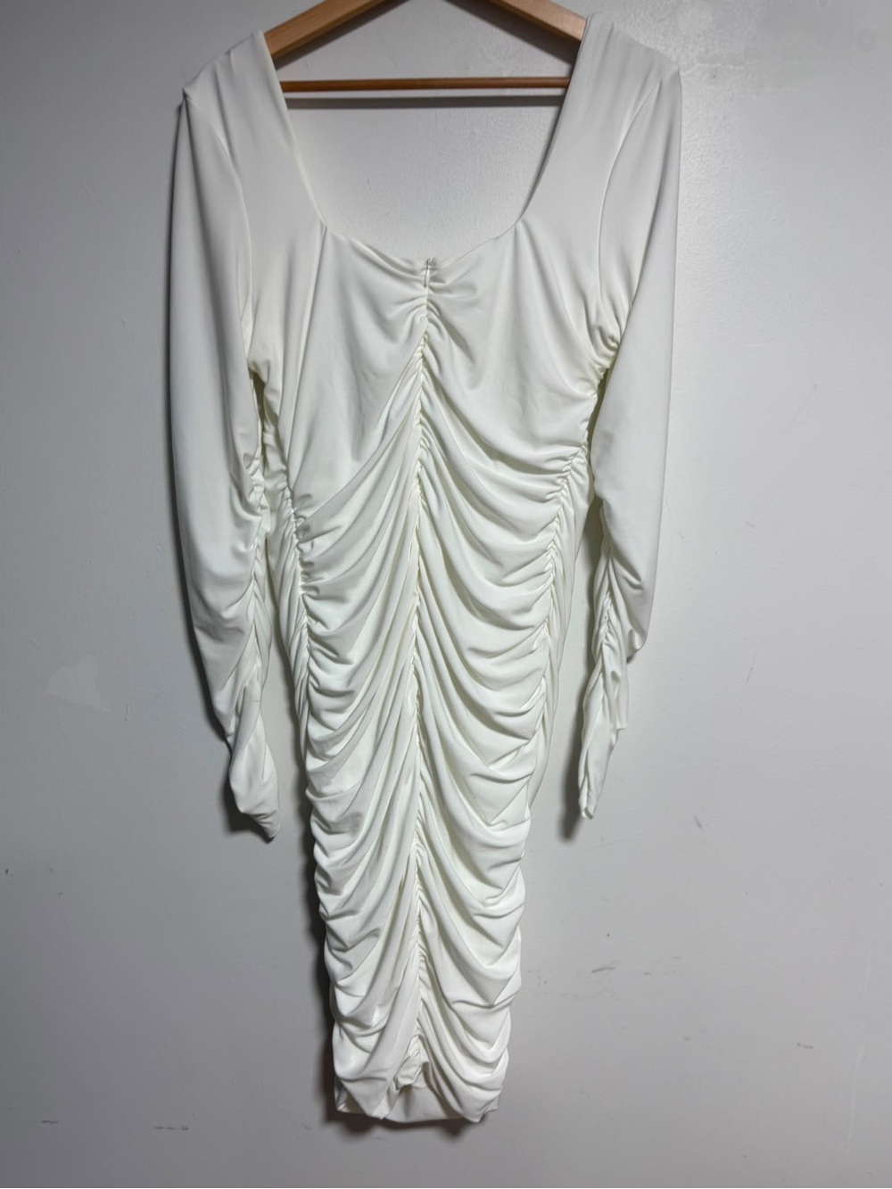 Club L London Seductress White Square Neck Ruched Bodycon Midi Dress UK 14 US 10 - Picture 4 of 13